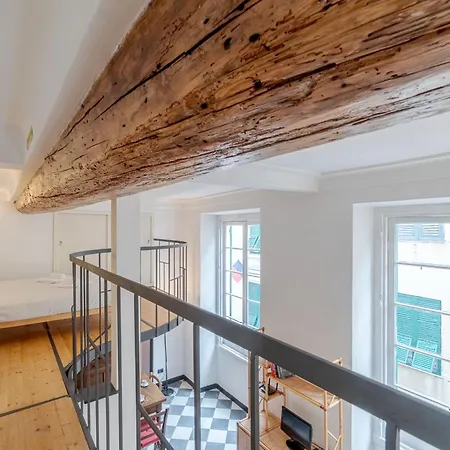 Mm De Ferrari Loft